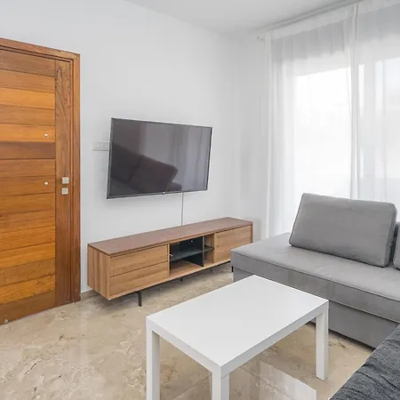 Altura View 4br House