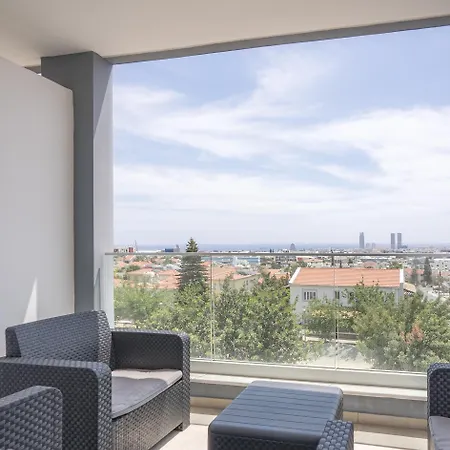 Altura View 4br House
