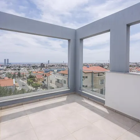 Altura View 4br House