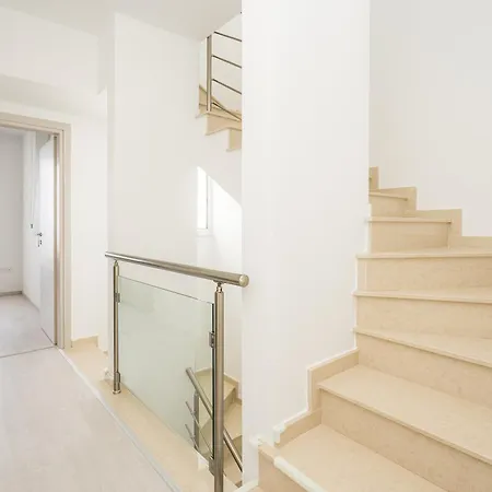 Holiday home Altura View 4br House